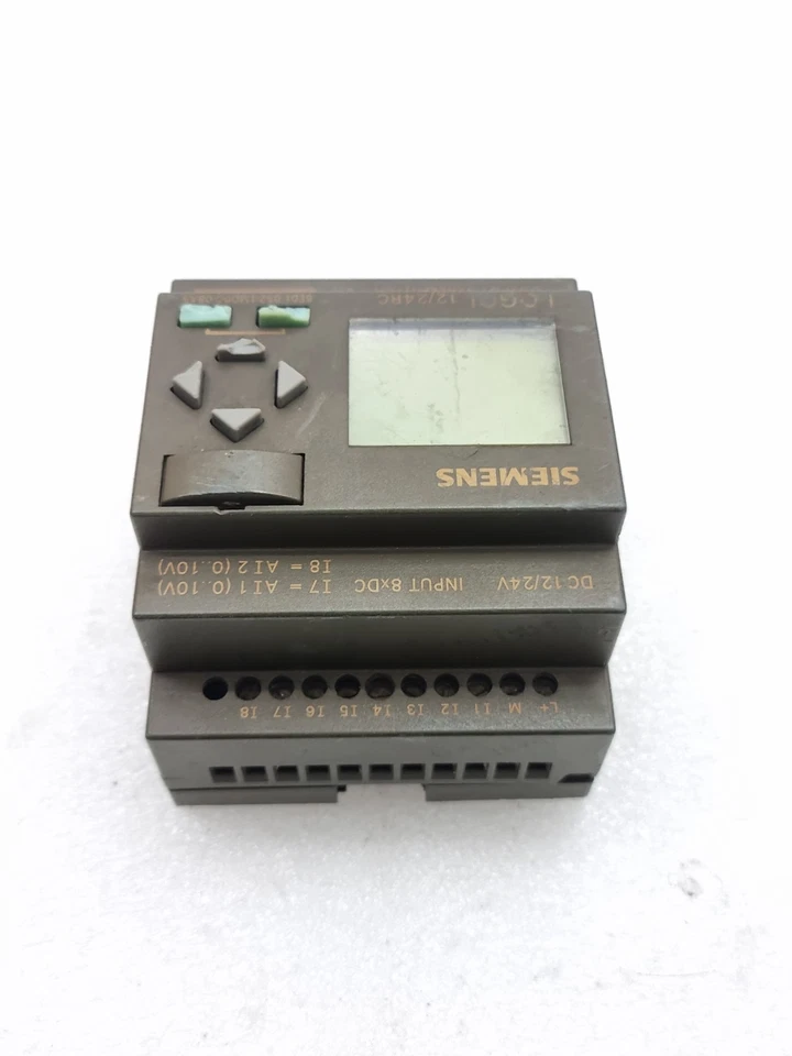 Siemens 6ED1052-1MD00-0BA5 Logo ! 12/24RC Dc12/24V (Used | Cosmetic Damaged)